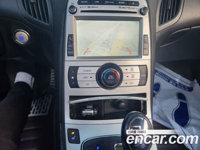 Hyundai Genesis купе 200 турбо R, 2010 14