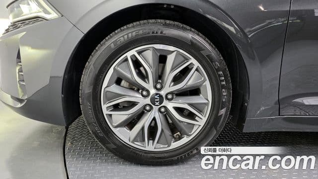 Kia K5 гибрид 3세대 Signature, 2020 все фото