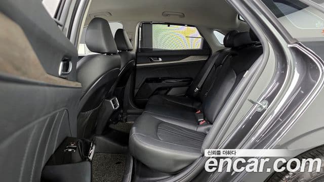 Kia K5 гибрид 3세대 Signature, 2020 12