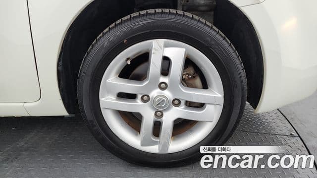 Nissan 큐브 Z12, 2011 все фото