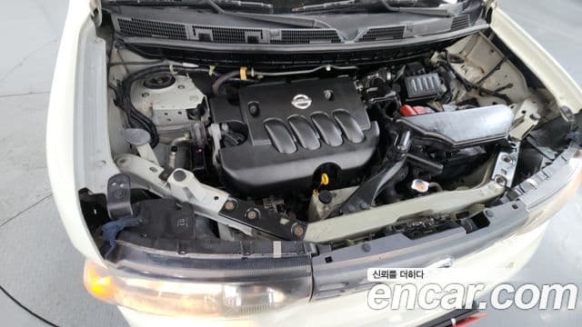 Nissan 큐브 Z12, 2011 6