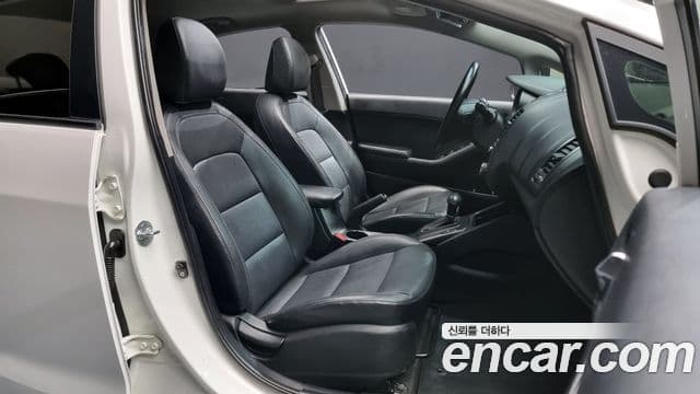 Kia K3 Noblesse, 2013 10