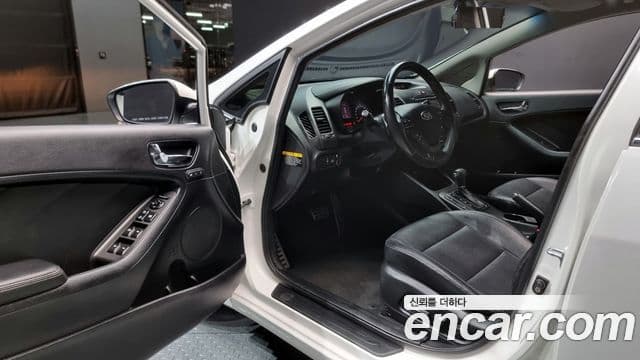 Kia K3 Noblesse, 2013 11