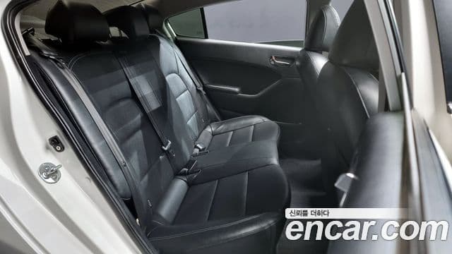 Kia K3 Noblesse, 2013 12