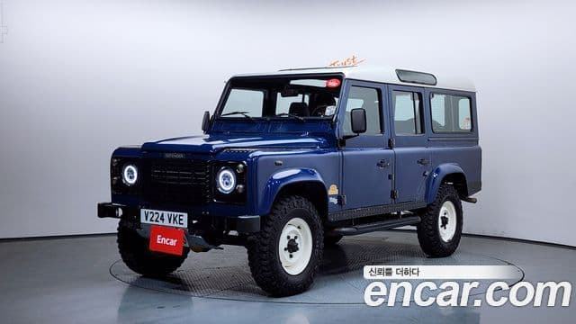 Land Rover Defender, 2000 1