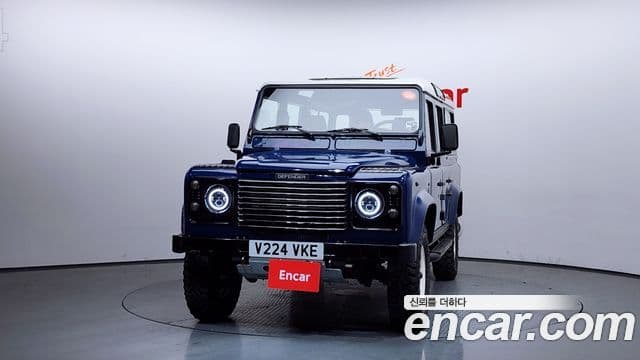 Land Rover Defender, 2000 3