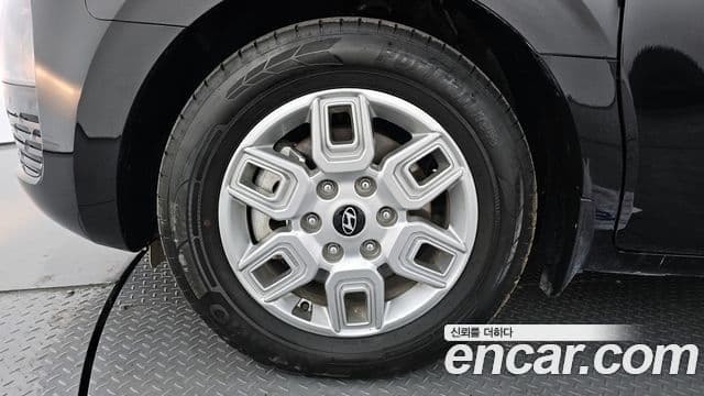 Hyundai Staria Modern, 2025 все фото