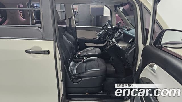 Kia Ray фургон / люксовая версия, 2017 11