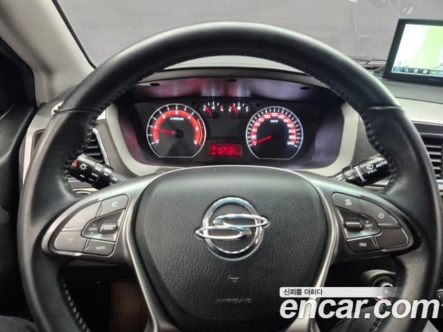 KG모빌리티(SsangYong) The / новый New Korando Sport Club, 2017 8