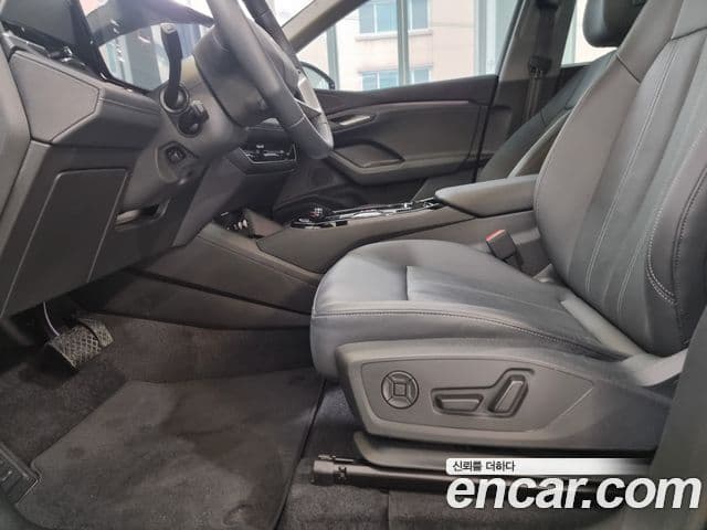 Audi Q6 e-Tron (GF) performance, 2025 20