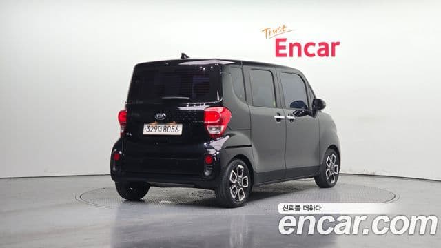 Kia The / новый New Ray Signature, 2021 2