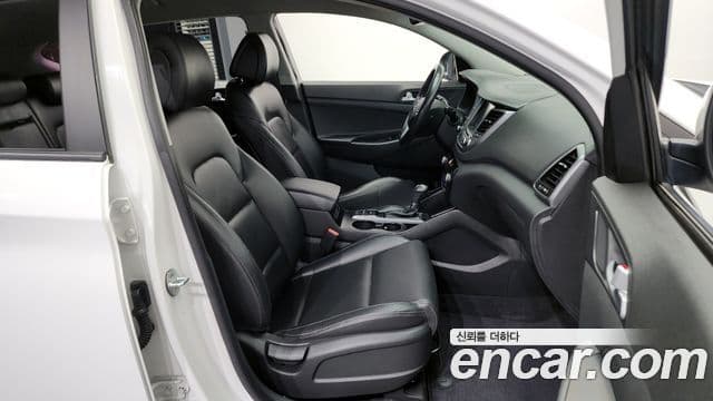 Hyundai All New Tucson Modern, 2016 11