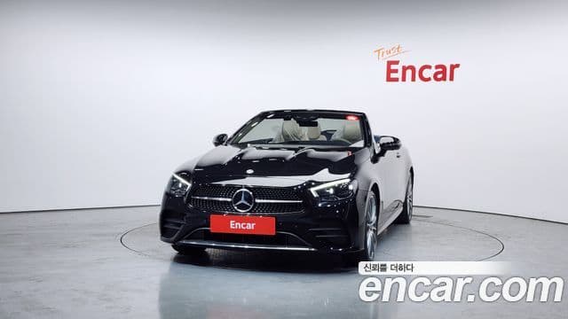 Mercedes-Benz E-класс W213 E450 4MATIC кабриолет, 2023 3
