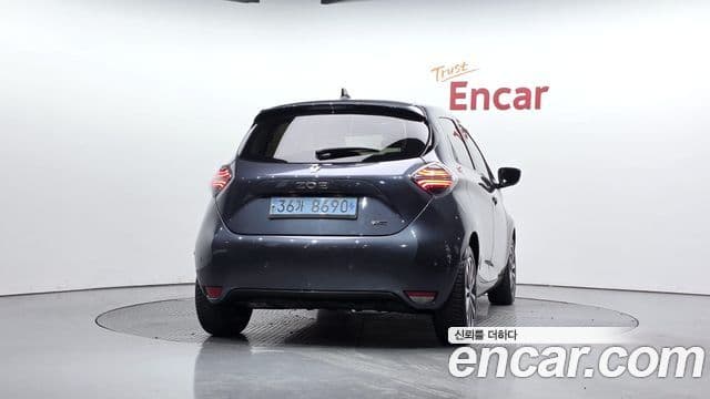 Renault Korea(Samsung) 조에 intense, 2021 4