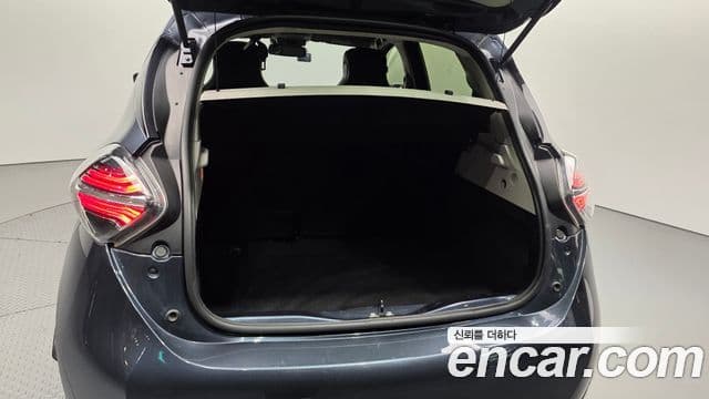 Renault Korea(Samsung) 조에 intense, 2021 20