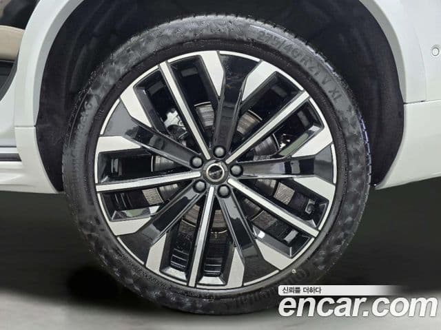 Volvo XC90 2세대 B6 Ultra Bright, 2026 все фото