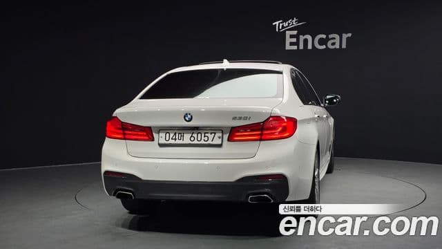 BMW 5시리즈 (G30) 530i M Sport Plus, 2017 4