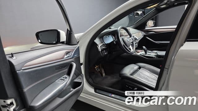 BMW 5시리즈 (G30) 530i M Sport Plus, 2017 10