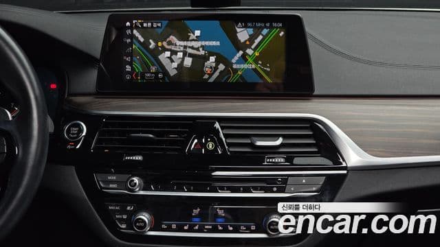 BMW 5시리즈 (G30) 530i M Sport Plus, 2017 14