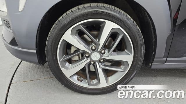 Hyundai Kona Modern Art, 2018 все фото