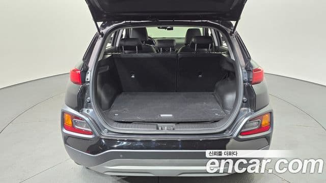 Hyundai Kona Modern Art, 2018 20