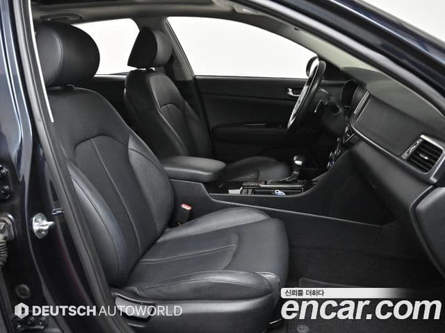 Kia K5 2세대 Prestige, 2016 10