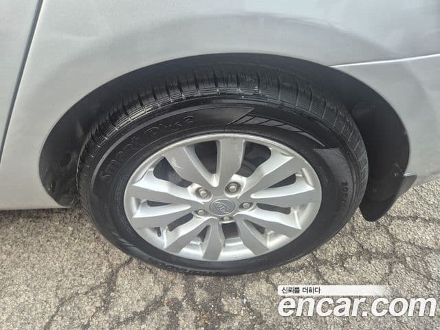Kia 뉴카렌스 люксовая версия, 2011 19