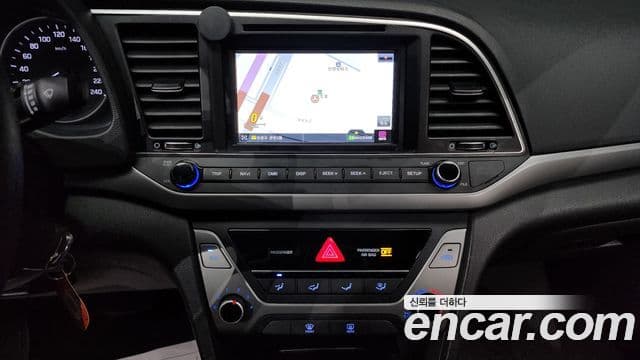 Hyundai Avante AD Style, 2017 16