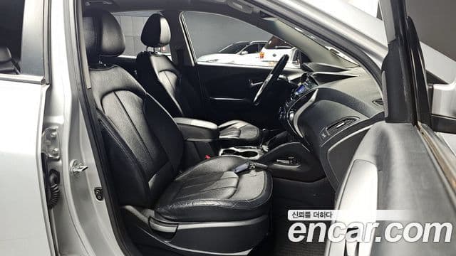 Hyundai Tucson ix Luxury, 2012 10