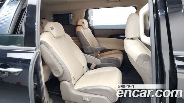 Kia Carnival 4세대 Signature, 2021 12