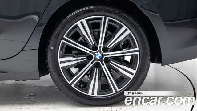 BMW 3시리즈 (G20), 2025 все фото