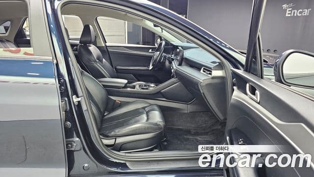 Kia K5 3세대 Trendy, 2020 11