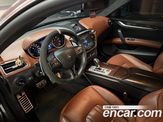 Maserati 기블리 3세대, 2016 9