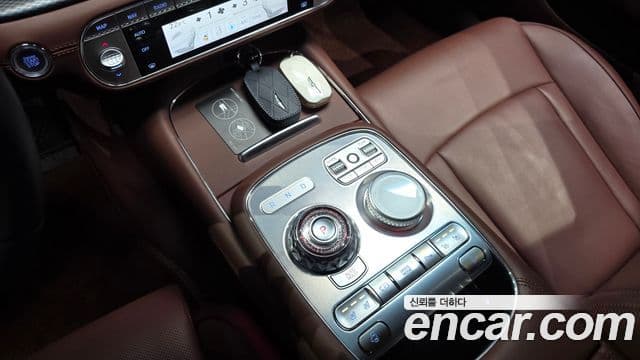 Genesis G90 (RS4) бензин 3.5 турбо AWD, 2023 9