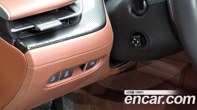 Genesis G90 (RS4) бензин 3.5 турбо AWD, 2023 16