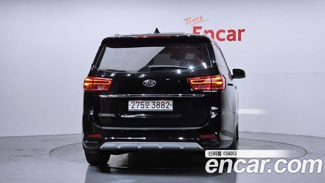 Kia The / новый New Carnival Special, 2019 4