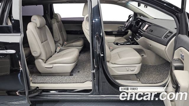 Kia The / новый New Carnival Special, 2019 10