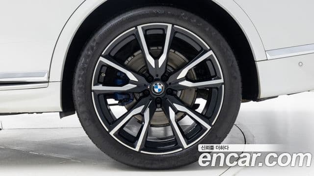 BMW X7 (G07) xDrive 40d M Sport 6인승, 2022 все фото