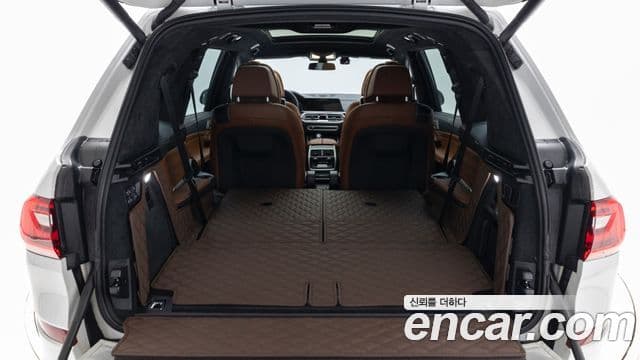 BMW X7 (G07) xDrive 40d M Sport 6인승, 2022 20