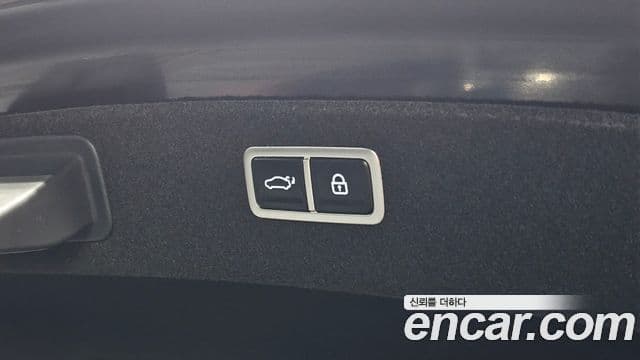 Genesis G80 (RG3) бензин 2.5 турбо AWD, 2025 18