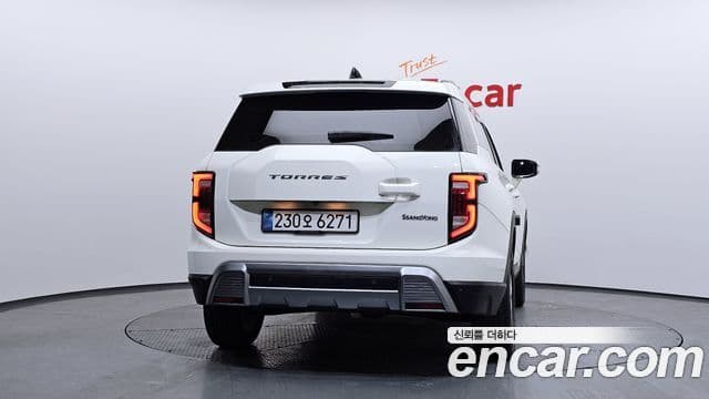 KG모빌리티(SsangYong) Torres T5, 2023 4