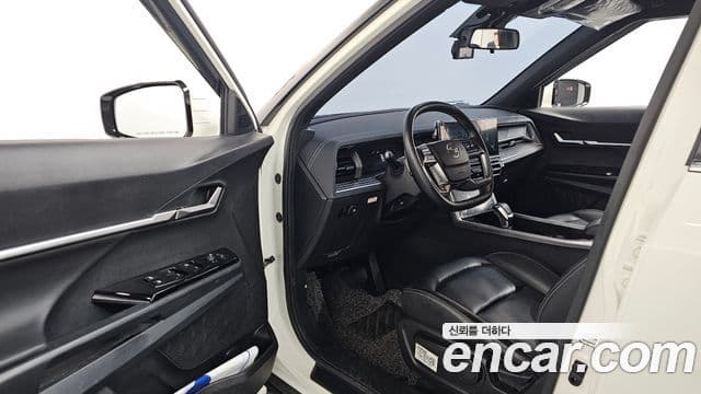 KG모빌리티(SsangYong) Torres T5, 2023 10