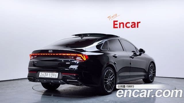 Kia K5 3세대 Signature, 2021 2