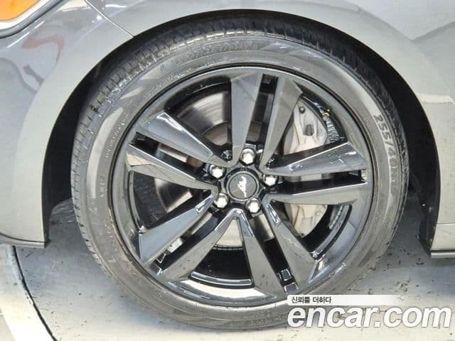 Ford Mustang купе, 2017 18