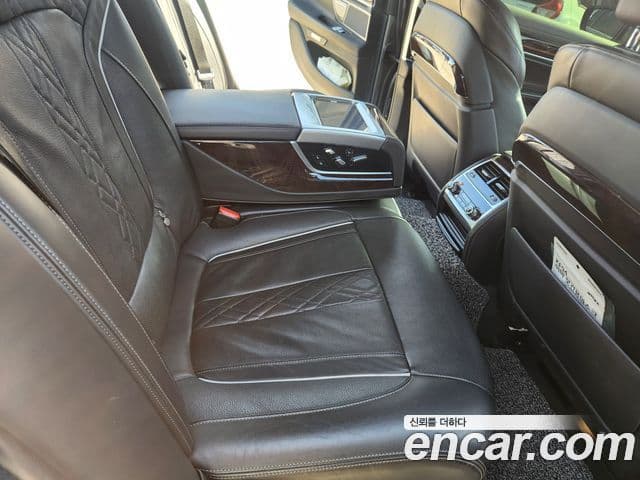 BMW 7시리즈 (G11), 2016 6