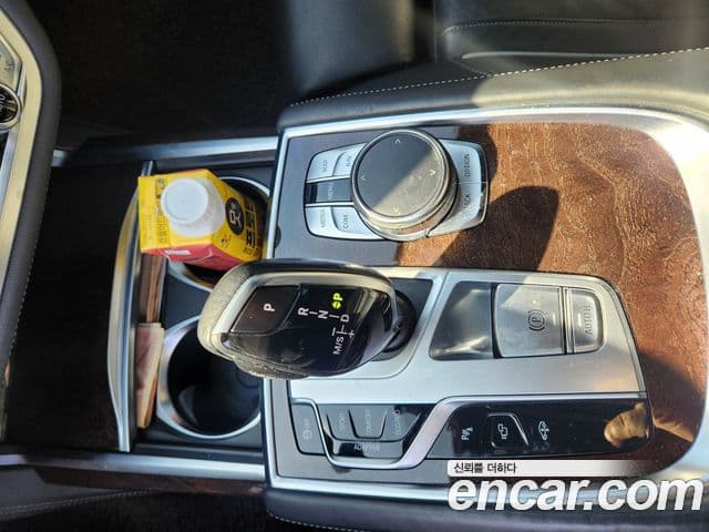 BMW 7시리즈 (G11), 2016 8