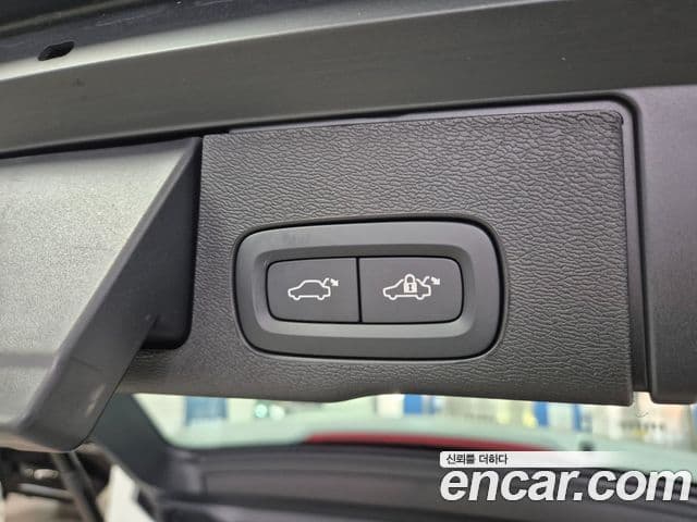 Volvo XC60 2세대 B5 Ultra Dark Air подвеска, 2026 17