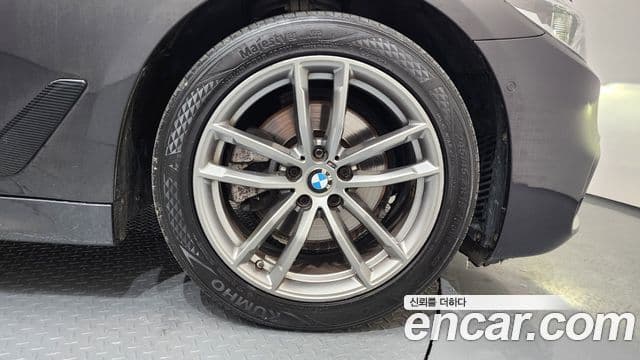 BMW 5시리즈 (G30) 520i M Sport, 2020 все фото