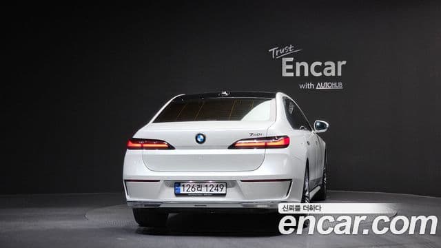 BMW 7시리즈 (G70) 740i sDrive Design Pure Excellence, 2023 4