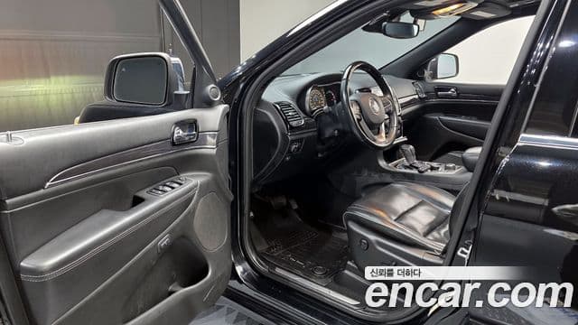 Jeep Grand Cherokee WK2, 2019 11